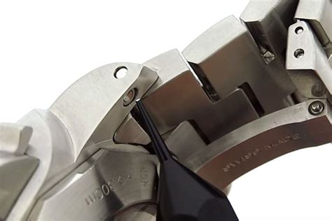 strap length panerai faq|Panerai strap release tool.